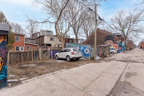 Photo 1 at 258 Brunswick Avenue, University, Toronto