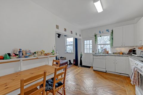 Photo 3 at 258 Brunswick Avenue, University, Toronto