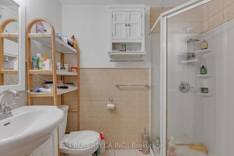 Photo 8 at 258 Brunswick Avenue, University, Toronto