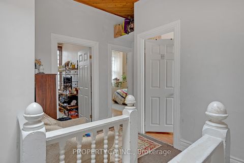 Photo 13 at 258 Brunswick Avenue, University, Toronto