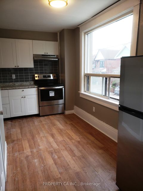 Photo 8 at 123 Barton Avenue, Annex, Toronto