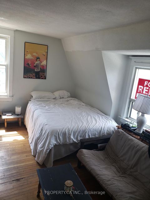 Photo 19 at 123 Barton Avenue, Annex, Toronto