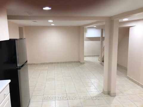 Photo 22 at 123 Barton Avenue, Annex, Toronto