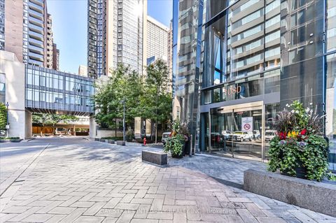 Photo 2 at 5302 - 1080 Bay Street, Bay Street Corridor, Toronto