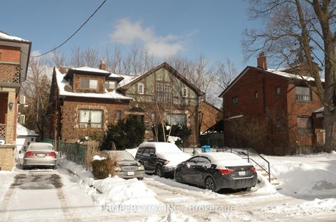 Photo 0 at 4 Glenhurst Avenue, Oakwood Village, Toronto