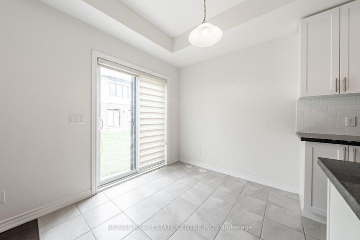 Photo 9 at 391 Athabasca Common, JM Joshua Meadows, Oakville