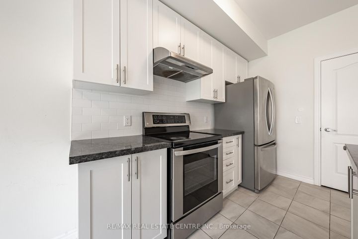 Photo 13 at 391 Athabasca Common, JM Joshua Meadows, Oakville