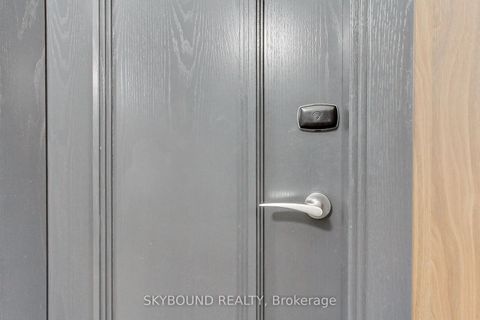 Photo 5 at 1006 - 1900 Lake Shore Boulevard W, South Parkdale, Toronto