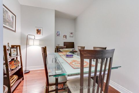 Photo 10 at 1006 - 1900 Lake Shore Boulevard W, South Parkdale, Toronto