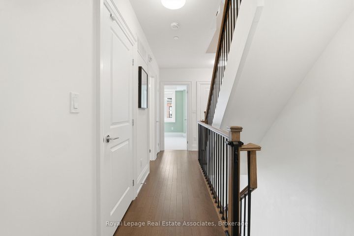 Photo 17 at 57 - 75 Elder Avenue, Long Branch, Toronto