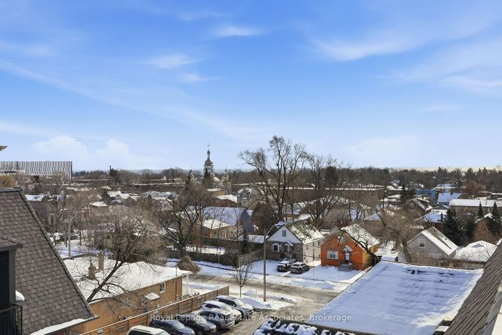 Photo 34 at 57 - 75 Elder Avenue, Long Branch, Toronto