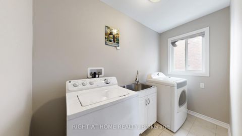 Photo 21 at 204 Proclamation Drive, Shore, Barrie