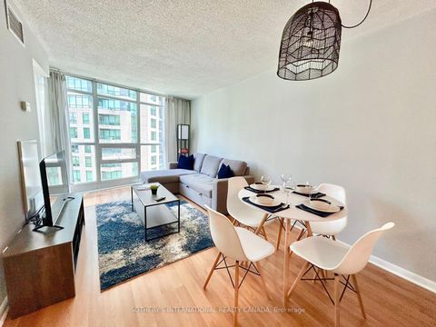 Photo 13 at 537 - 231 Fort York Boulevard, Niagara, Toronto