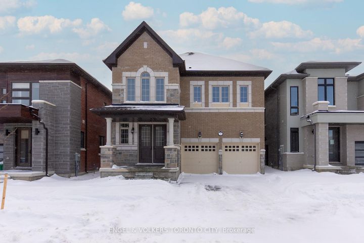 Photo 1 at 58 Claremont Drive N, Wellington North, Brampton