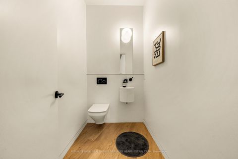 Photo 9 at 44 Foxley Street, Bellwoods, Toronto