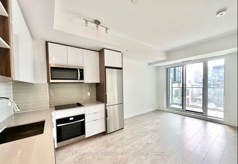 Photo 2 at 1116 - 543 Richmond Street, Waterfront Communities C1, Toronto