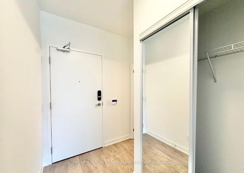 Photo 12 at 1116 - 543 Richmond Street, Waterfront Communities C1, Toronto