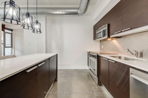Photo 10 at 211 - 625 Queen Street E, South Riverdale, Toronto