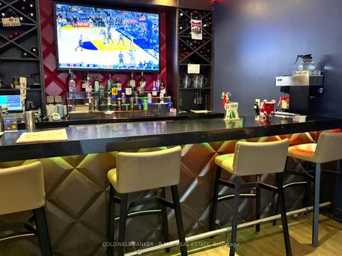 Photo 8 at 390 Roncesvalles Avenue, Swansea, Toronto