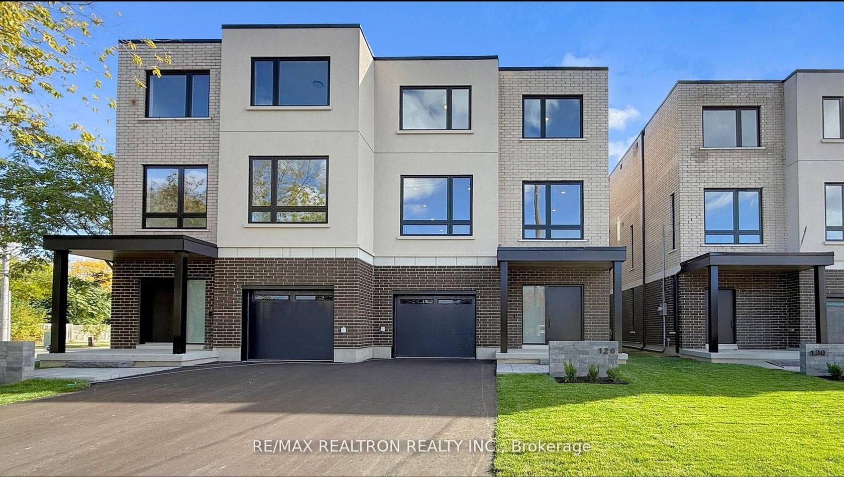 126 Dunbar Road, Cooksville, Mississauga 