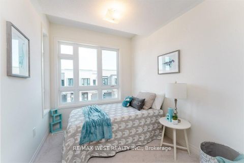 Photo 21 at 153 Sailors Landing Drive, Bowmanville, Clarington