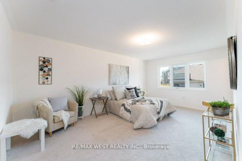 Photo 26 at 153 Sailors Landing Drive, Bowmanville, Clarington