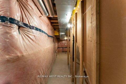 Photo 34 at 153 Sailors Landing Drive, Bowmanville, Clarington