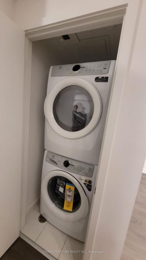 Photo 9 at 302 - 2033 Kennedy Road, Malvern West, Toronto