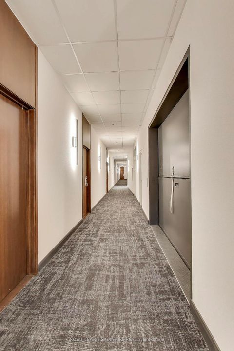 Photo 2 at 801 - 700 King Street W, Niagara, Toronto