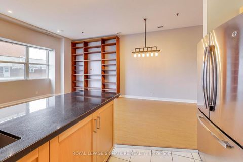 Photo 12 at 801 - 700 King Street W, Niagara, Toronto