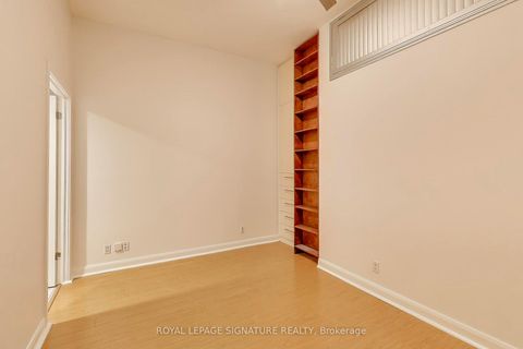 Photo 13 at 801 - 700 King Street W, Niagara, Toronto