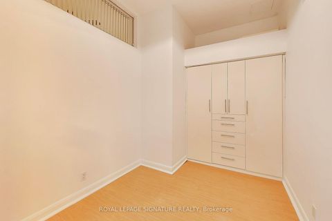 Photo 17 at 801 - 700 King Street W, Niagara, Toronto