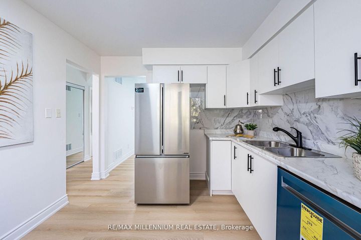 Photo 6 at 985 Central Park Boulevard N, Centennial, Oshawa