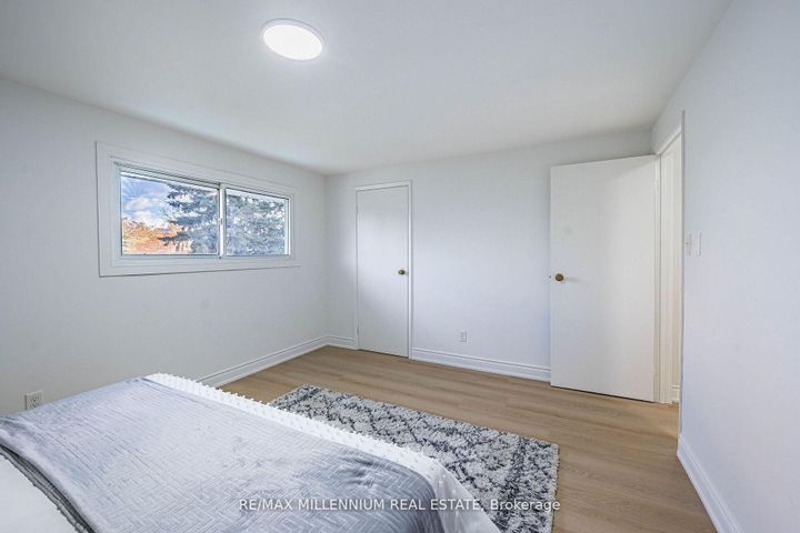 Photo 27 at 985 Central Park Boulevard N, Centennial, Oshawa