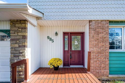 Photo 3 at 985 Central Park Boulevard N, Centennial, Oshawa