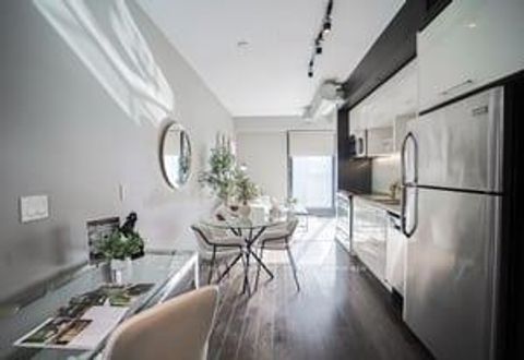 Photo 8 at 308 - 51 Trolley Crescent, Moss Park, Toronto