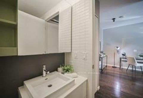 Photo 16 at 308 - 51 Trolley Crescent, Moss Park, Toronto