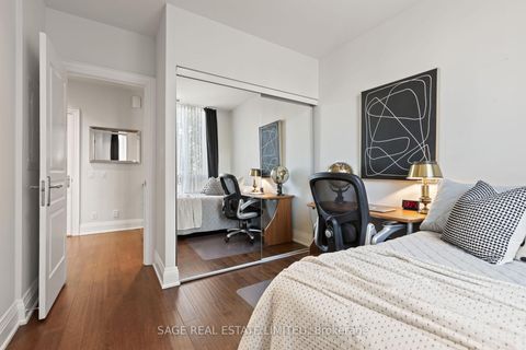 Photo 18 at TH#31 - 25 Greenview Avenue, Newtonbrook West, Toronto