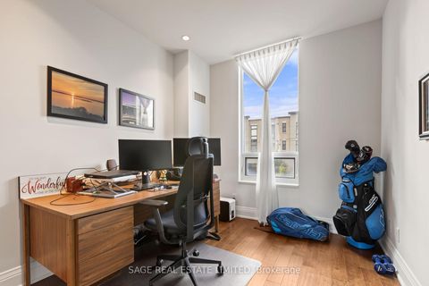 Photo 20 at TH#31 - 25 Greenview Avenue, Newtonbrook West, Toronto