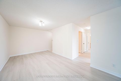 Photo 18 at 802 - 18 Spring Garden Avenue, Willowdale East, Toronto