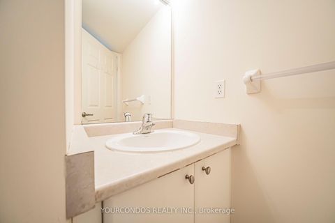 Photo 29 at 802 - 18 Spring Garden Avenue, Willowdale East, Toronto