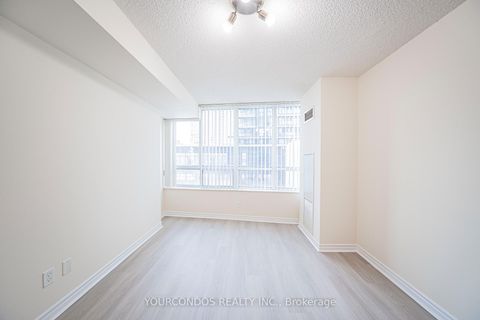 Photo 37 at 802 - 18 Spring Garden Avenue, Willowdale East, Toronto