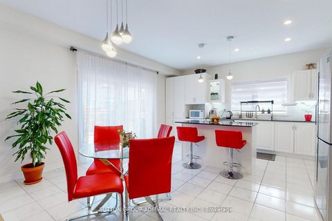 Photo 5 at 3 Cypress Point Street, Ardagh, Barrie