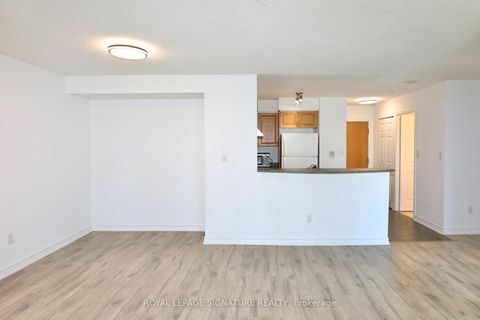 Photo 1 at 1116 - 7 Lorraine Drive, Willowdale West, Toronto