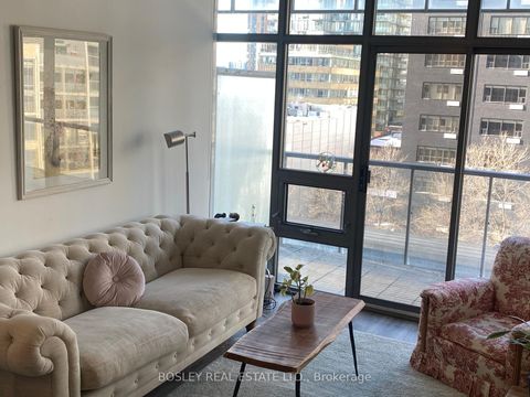 Photo 5 at 608 - 33 Charles Street E, Yonge Corridor, Toronto