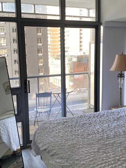 Photo 11 at 608 - 33 Charles Street E, Yonge Corridor, Toronto