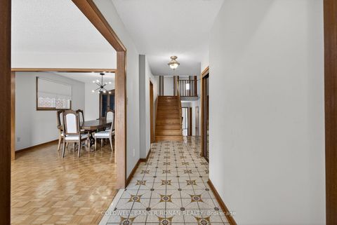 Photo 3 at 74 Minglehaze Drive, Jamestown, Toronto