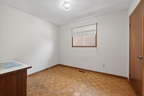 Photo 34 at 74 Minglehaze Drive, Jamestown, Toronto