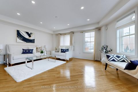 Photo 3 at 70 Brockley Drive, Bendale, Toronto