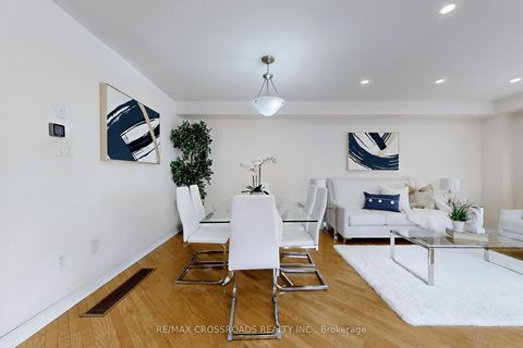 Photo 10 at 70 Brockley Drive, Bendale, Toronto